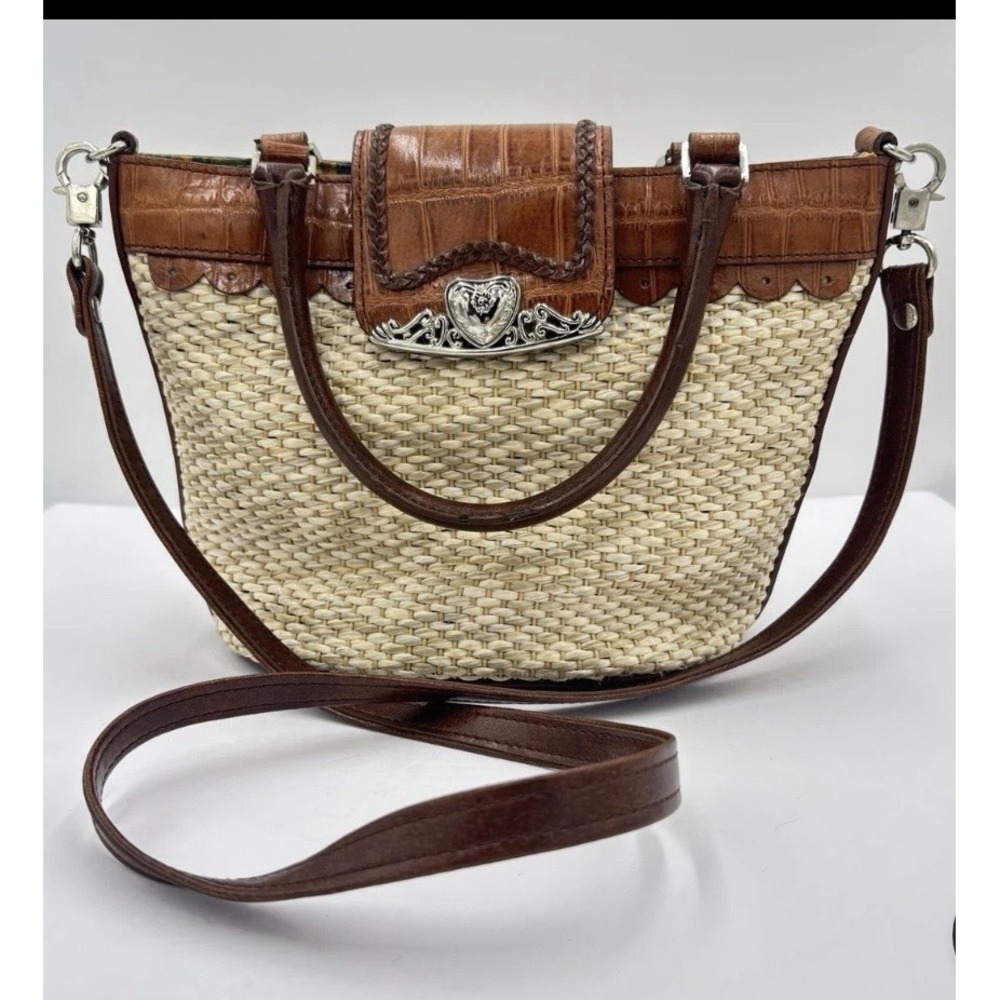 Woven Handbag Purse Faux Leather Straw Raffia Wicker Western Look Heart Accent